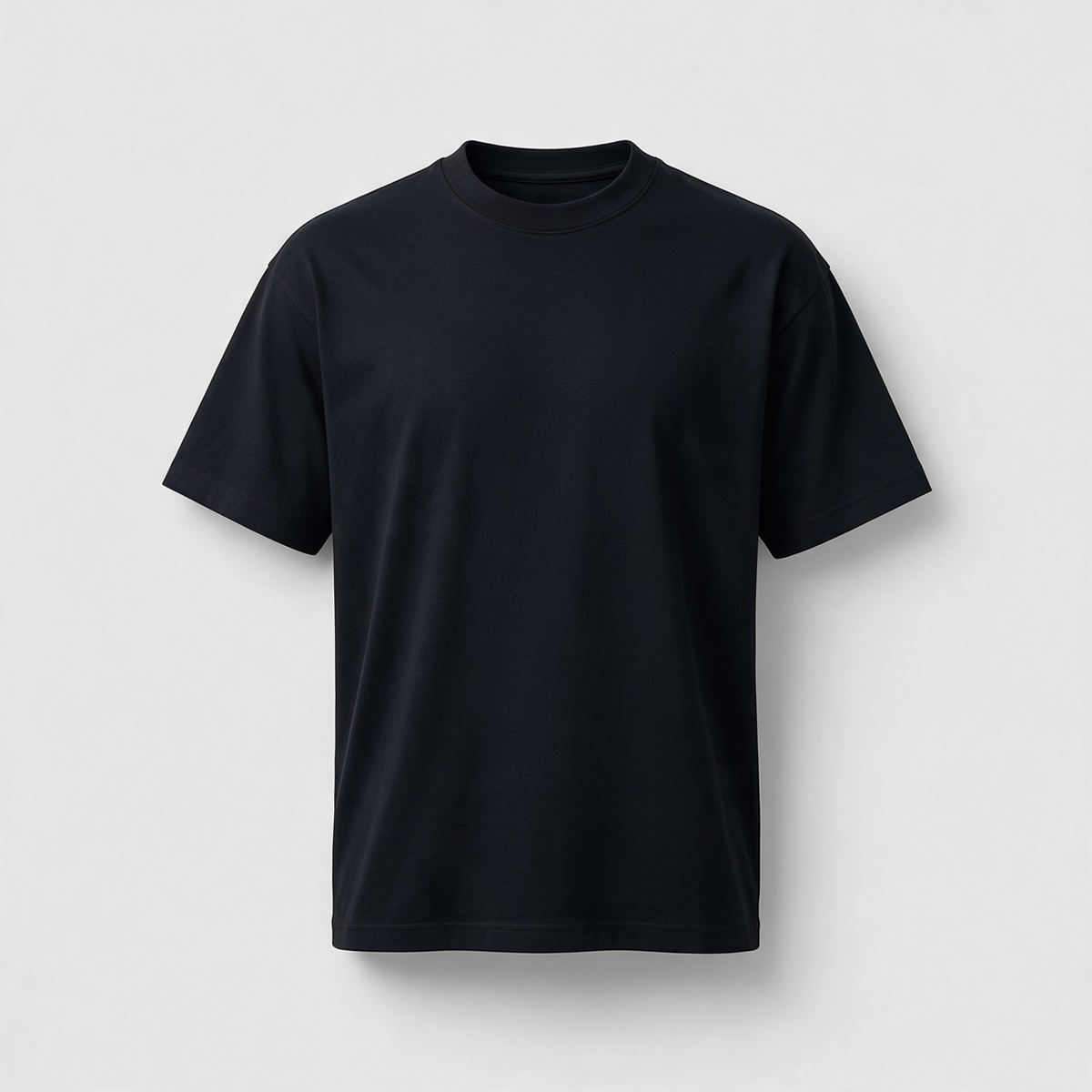 Classic Heavyweight Tee in black